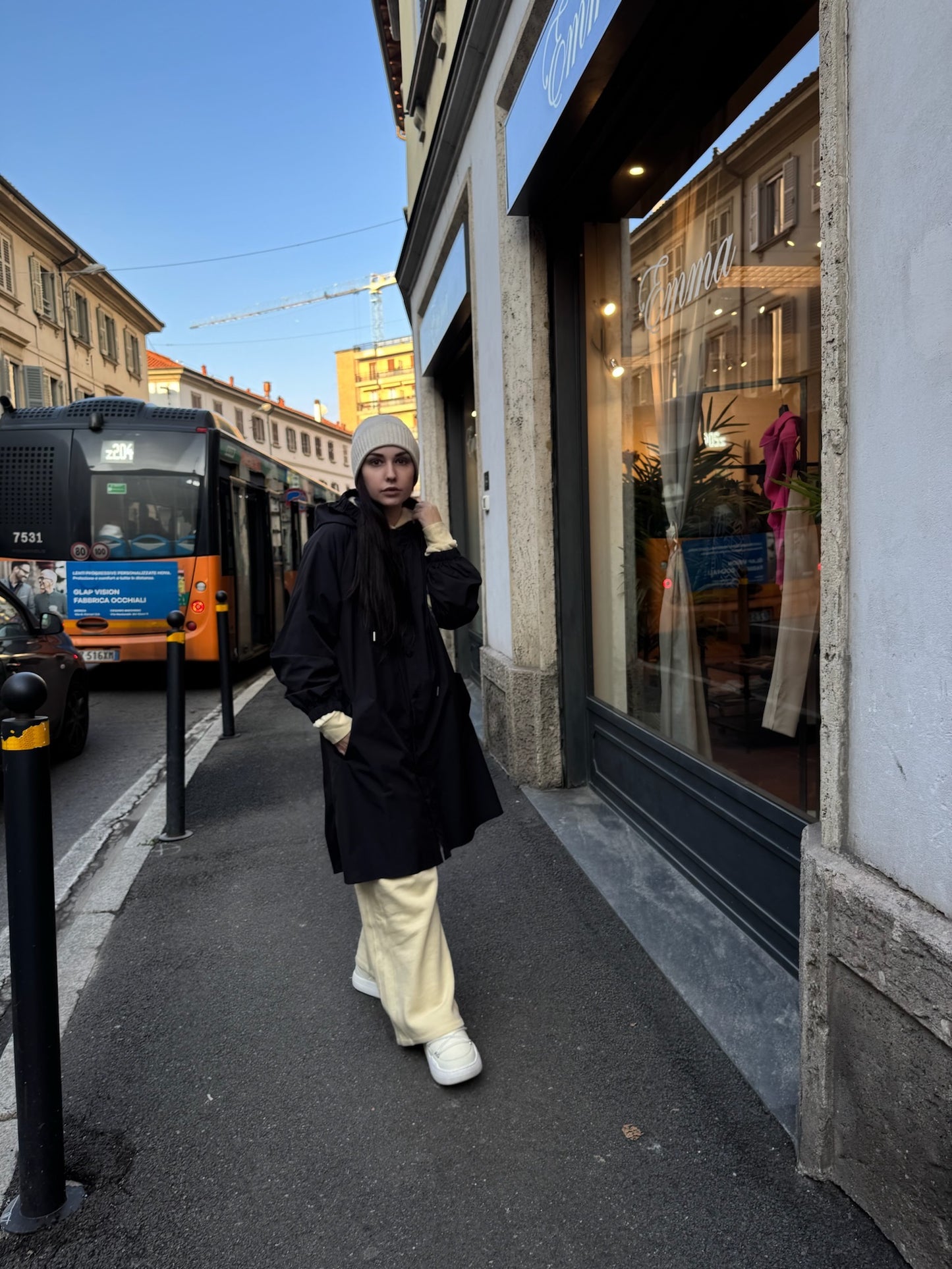 Raincoat dipinto