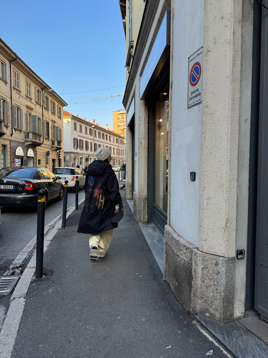 Raincoat dipinto