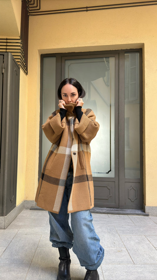 Cappotto collo alto