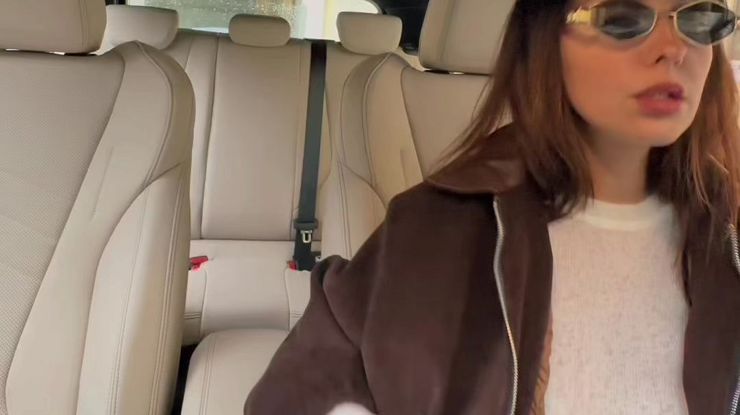 Carica il video: 